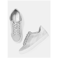 DressBerry Women Silver-Toned Textured S&nbsp;