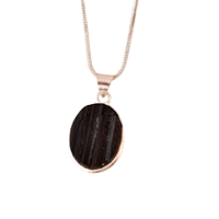 Oorja Raw Black Tourmaline Pendant&nbsp;&nbsp;&nbsp;&nbsp;&nbsp;&nbsp;&nbsp;