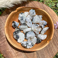 Oorja Raw Moonstone Cluster&nbsp;&nbsp;&nbsp;&nbsp;&nbsp;&nbsp;&nbsp;&nbsp;&nbsp;&nbsp;&nbsp;&nbsp;&nbsp;&nbsp;
